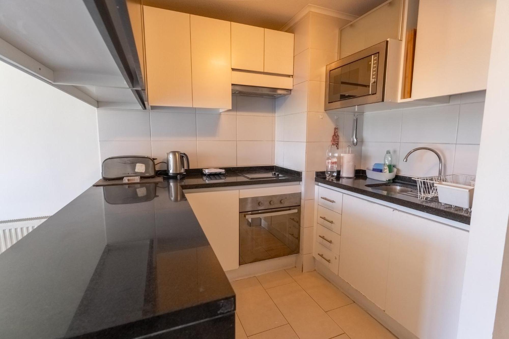 Kennedy Apartments Los Militares サンティアゴ エクステリア 写真